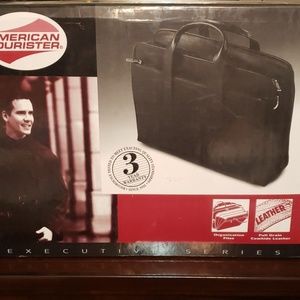 American Tourister LEATHER Briefcase